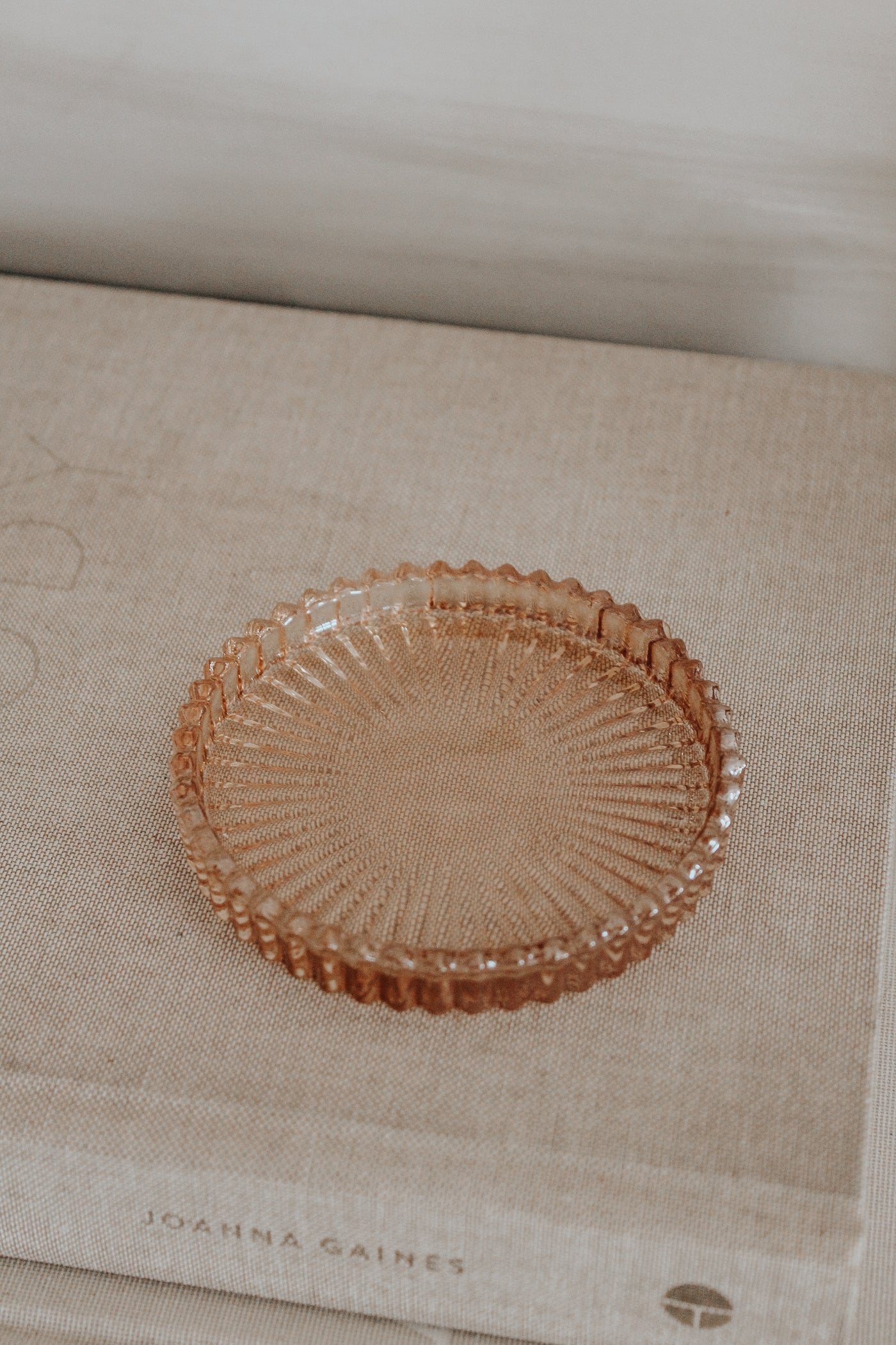 GLASS CANDLE HOLDER (AMBER)